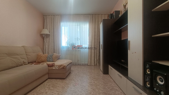 
  Продается 1-комн. квартира, 37.7 м², Петухова ул, д. 97
. Фото 7.