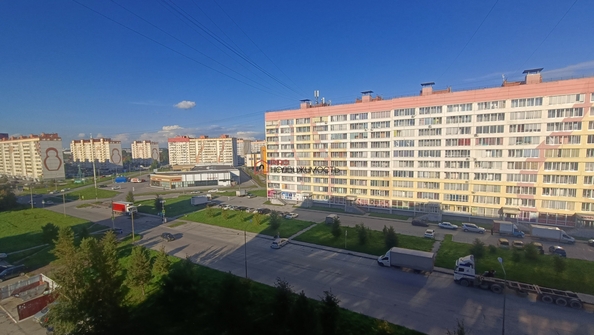
  Продается 1-комн. квартира, 37.7 м², Петухова ул, д. 97
. Фото 17.