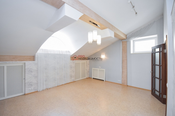 
  Продается дом, 260 м², Новосибирск
. Фото 21.