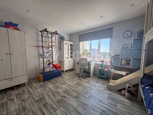 
  Продается 3-комн. квартира, 72.2 м², Краснообск, д. 103
. Фото 19.