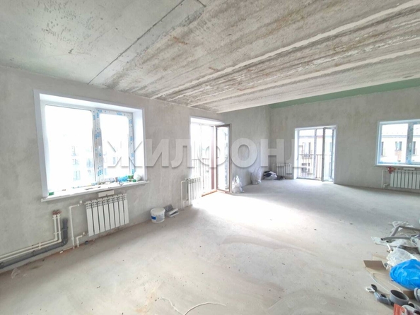 
  Продается 4-комн. квартира, 79.6 м², Альпийский кв-л (Светлый мкр-н), д. 3
. Фото 5.