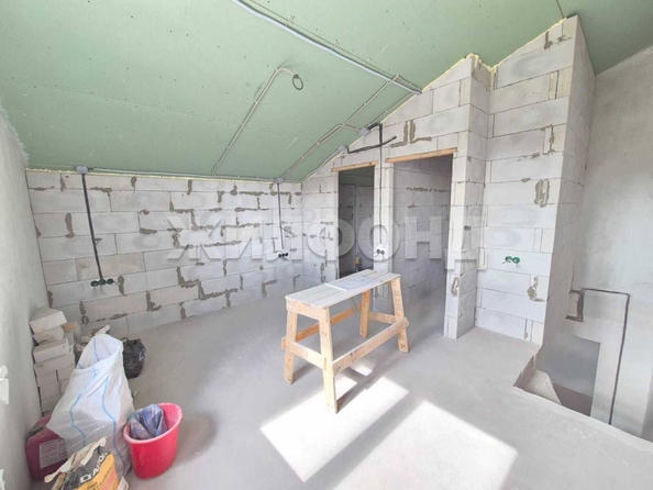 
  Продается 4-комн. квартира, 79.6 м², Альпийский кв-л (Светлый мкр-н), д. 3
. Фото 8.