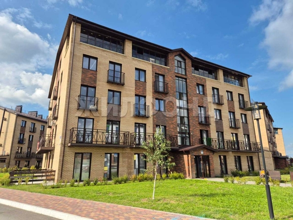 
  Продается 4-комн. квартира, 79.6 м², Альпийский кв-л (Светлый мкр-н), д. 3
. Фото 20.