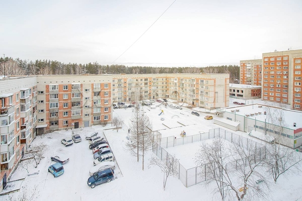 
  Продается 2-комн. квартира, 51.2 м², Поселок Кольцово, д. 28
. Фото 8.