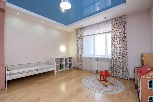 
  Продается 3-комн. квартира, 141.9 м², Зыряновская ул, д. 57
. Фото 6.