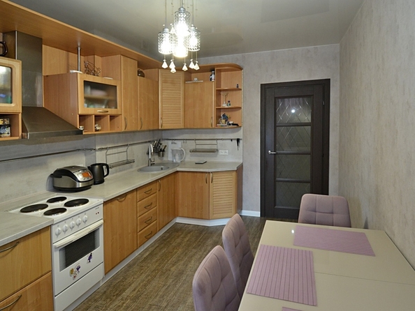 
  Продается 3-комн. квартира, 79.2 м², Галущака ул, д. 3
. Фото 3.