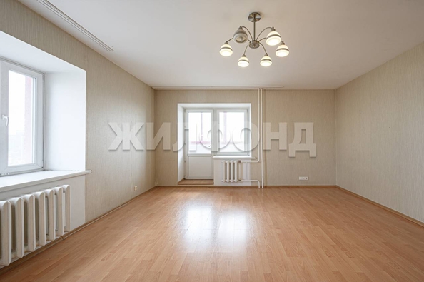
  Продается 2-комн. квартира, 70.3 м², Орджоникидзе ул, д. 30
. Фото 11.