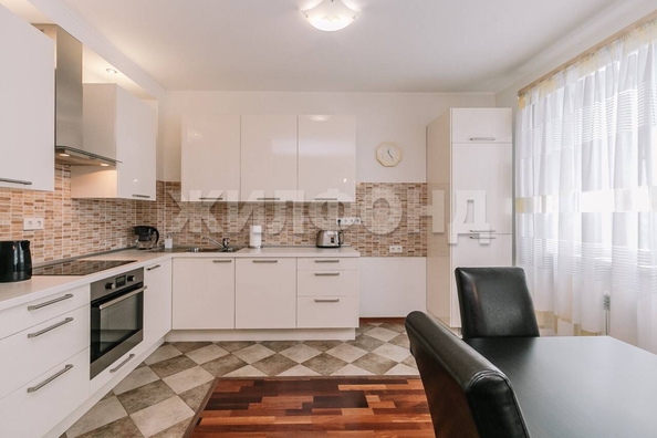
  Продается 3-комн. квартира, 91.8 м², Шевченко ул, д. 11
. Фото 13.