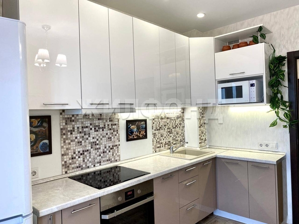 
  Продается 3-комн. квартира, 62.4 м², Танковая ул, д. 34
. Фото 4.