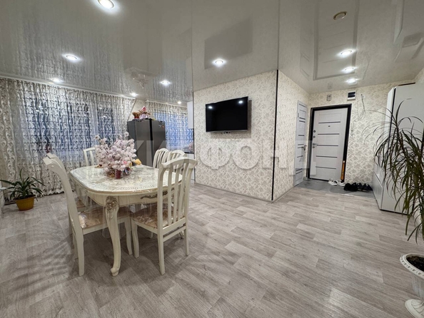 
  Продается 3-комн. квартира, 58.7 м², Зорге ул, д. 83
. Фото 6.
