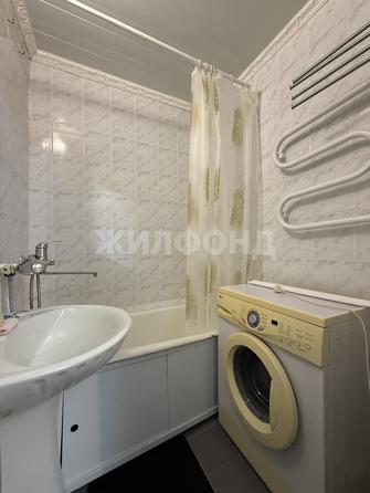
  Сдается 3-комн. квартира, 60 м², Красный пр-кт, д. 100/2
. Фото 15.