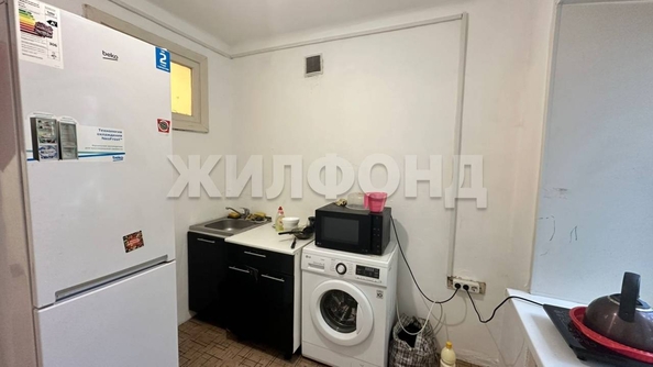 
  Продается 1-комн. квартира, 30.1 м², М.Горького ул, д. 2
. Фото 3.