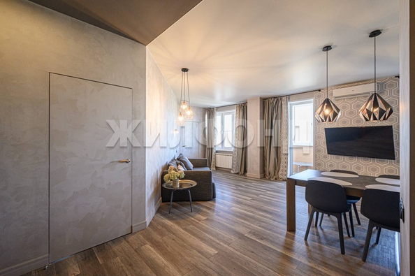 
  Продается 3-комн. квартира, 76.3 м², Серебренниковская ул, д. 4/1
. Фото 8.