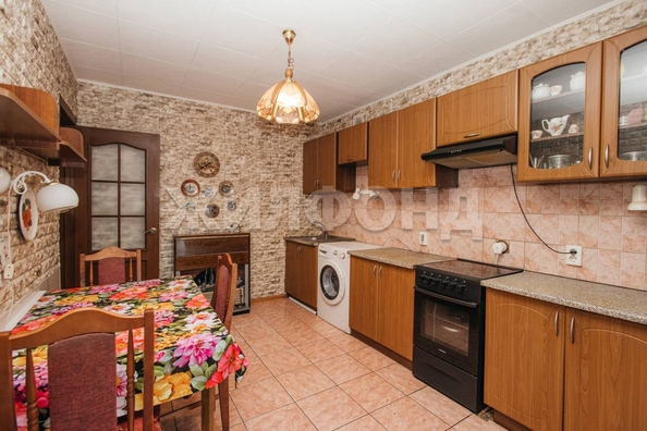 
  Продается 3-комн. квартира, 76.1 м², Вокзальная магистраль ул, д. 8/1
. Фото 3.