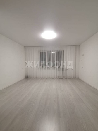 
  Продается 1-комн. квартира, 40.9 м², Палласа ул, д. 3
. Фото 5.