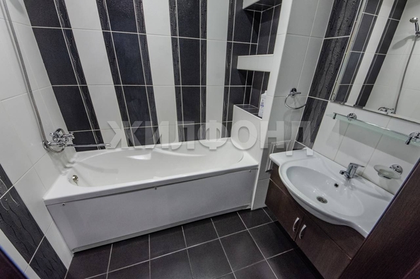 
  Продается 2-комн. квартира, 73.9 м², Покрышкина ул, д. 1
. Фото 7.