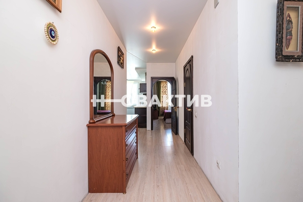 
  Продается 2-комн. квартира, 64.5 м², Галущака ул, д. 15
. Фото 5.