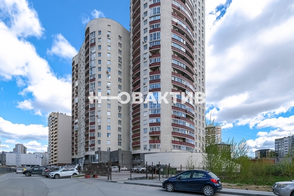 
  Продается 2-комн. квартира, 64.5 м², Галущака ул, д. 15
. Фото 33.