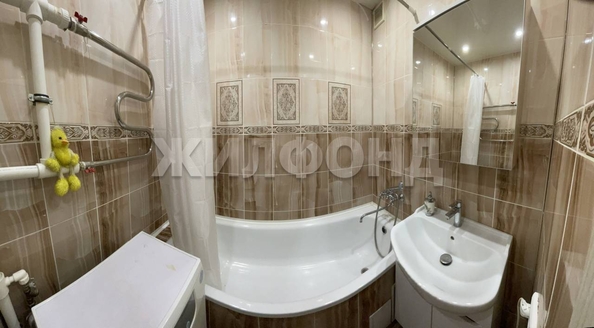 
  Продается 1-комн. квартира, 48 м², Александра Чистякова ул, д. 6
. Фото 8.