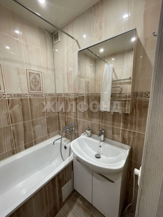 
  Продается 1-комн. квартира, 48 м², Александра Чистякова ул, д. 6
. Фото 11.