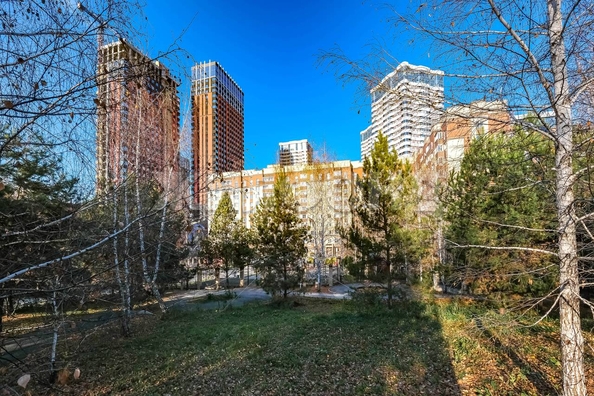 
  Продается 2-комн. квартира, 63 м², Лескова ул, д. 19
. Фото 16.