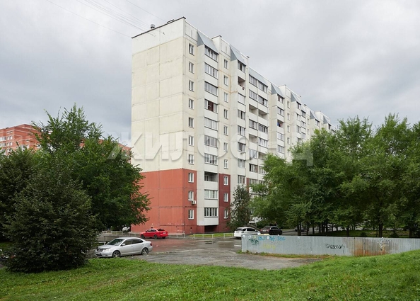 
  Продается 2-комн. квартира, 52.5 м², В. Высоцкого ул, д. 38
. Фото 10.