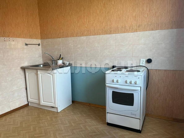 
  Продается 2-комн. квартира, 53.7 м², Федосеева ул, д. 3
. Фото 7.