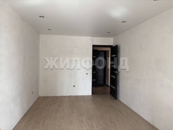 
  Продается 2-комн. квартира, 61.3 м², 2-я Обская ул, д. 69/2
. Фото 7.