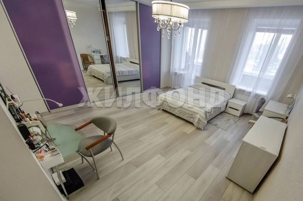 
  Продается 3-комн. квартира, 109.8 м², Толстого ул, д. 5
. Фото 7.