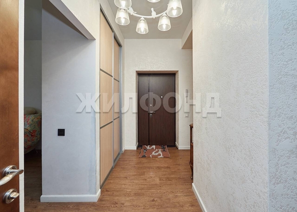 
  Продается 3-комн. квартира, 77.2 м², Крылова ул, д. 3
. Фото 12.