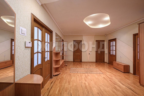 
  Продается 3-комн. квартира, 97.7 м², Красный пр-кт, д. 153б
. Фото 19.