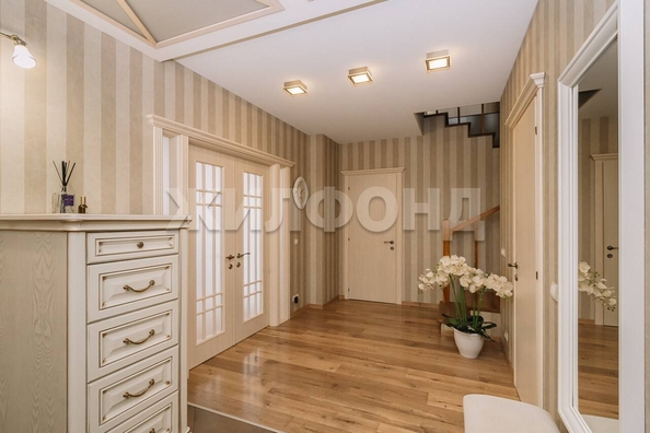 
  Продается 4-комн. квартира, 217.9 м², Галущака ул, д. 9
. Фото 59.