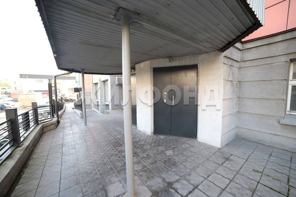 
  Продается 4-комн. квартира, 146.3 м², Нарымская ул, д. 17/2
. Фото 33.