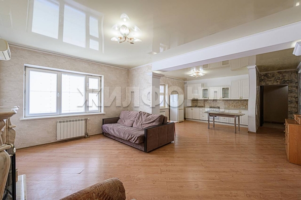 
  Продается 2-комн. квартира, 91.2 м², Железнодорожная ул, д. 12
. Фото 1.