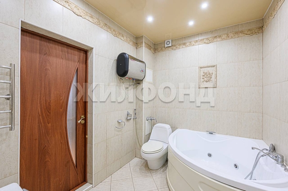 
  Продается 2-комн. квартира, 91.2 м², Железнодорожная ул, д. 12
. Фото 17.