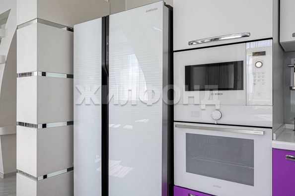 
  Продается 3-комн. квартира, 88.4 м², Романова ул, д. 60/1
. Фото 9.