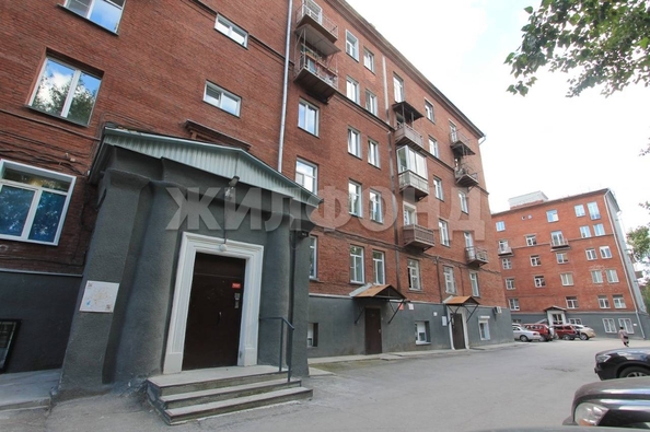 
  Продается 4-комн. квартира, 86 м², Пархоменко ул, д. 8
. Фото 8.