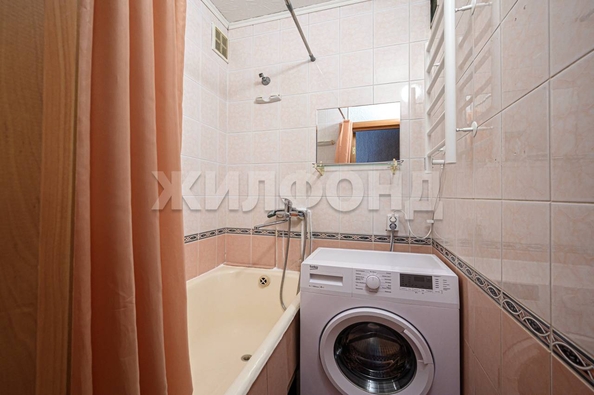 
  Продается 4-комн. квартира, 59.8 м², Ленинградская ул, д. 145
. Фото 28.