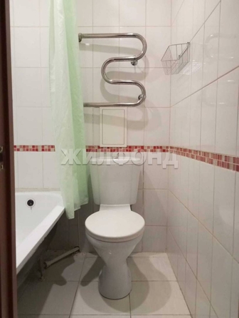 
  Продается 1-комн. квартира, 13.5 м², Пермитина ул, д. 12
. Фото 3.
