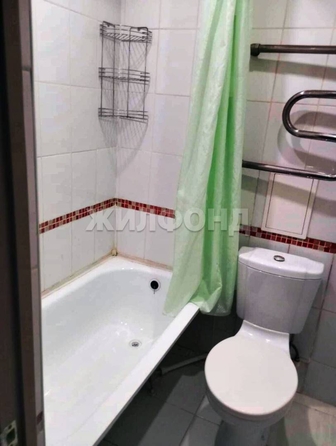 
  Продается 1-комн. квартира, 13.5 м², Пермитина ул, д. 12
. Фото 6.
