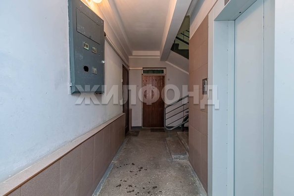 
  Продается 3-комн. квартира, 71.7 м², Балакирева ул, д. 1
. Фото 23.