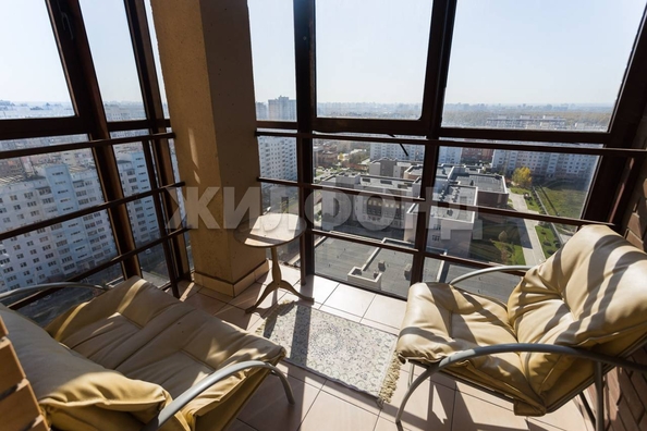 
  Продается 1-комн. квартира, 37.8 м², Тюленина ул, д. 26
. Фото 7.