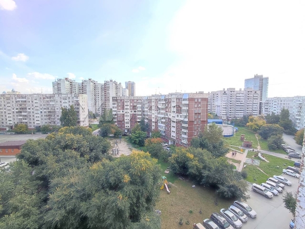 
  Продается комната, 13.6 м², Железнодорожная ул, д. 2
. Фото 9.