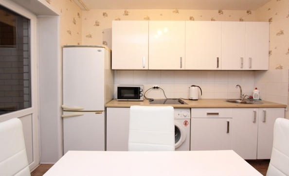 
  Сдам посуточно 1-комн. квартиру, 32 м², Геодезическая ул, д. 4
. Фото 4.