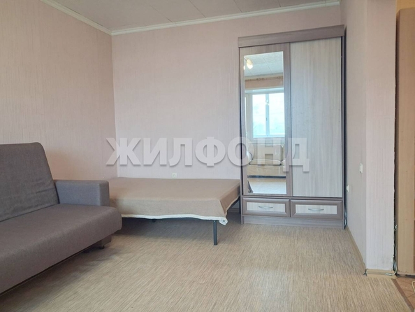 
  Продается 1-комн. квартира, 38.8 м², Дунаевского ул, д. 3
. Фото 4.