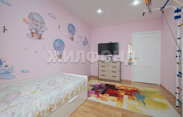 
  Продается 2-комн. квартира, 50 м², Лазурная ул, д. 6
. Фото 9.