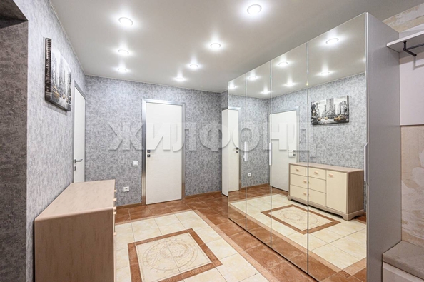 
  Продается 3-комн. квартира, 74.5 м², Холодильная ул, д. 17
. Фото 6.