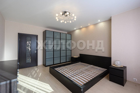 
  Продается 4-комн. квартира, 117 м², Владимировская ул, д. 21
. Фото 19.