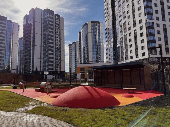 
  Продается 3-комн. квартира, 58.7 м², ЖК Никольский парк, дом 6
. Фото 2.