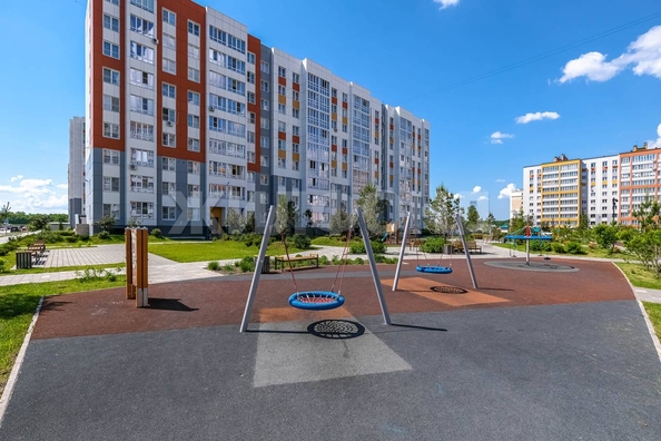 
  Продается 2-комн. квартира, 47.6 м², 3-й микрорайон, д. 15/1
. Фото 10.